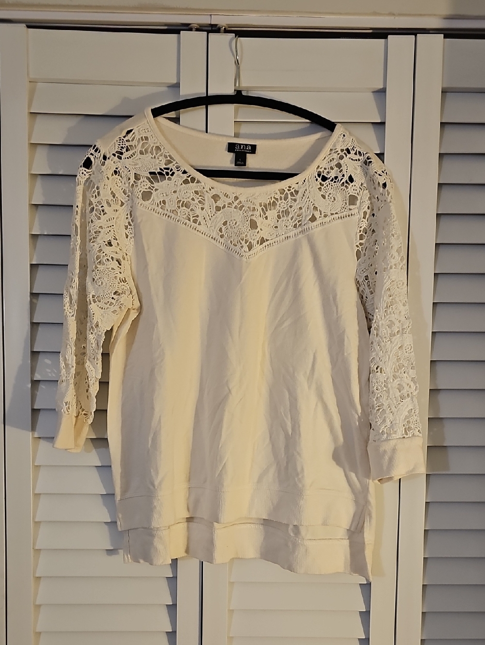 a.n.a Women's Cream Crochet Sleeve Top
